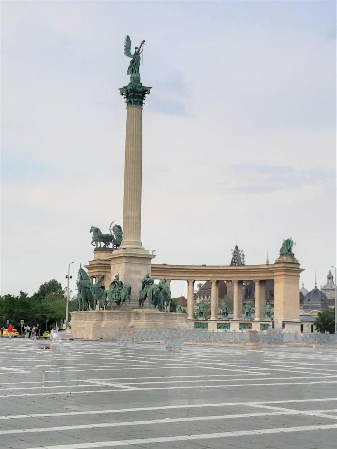 Citypark Classic Downtown Apartment Budapest Bagian luar foto